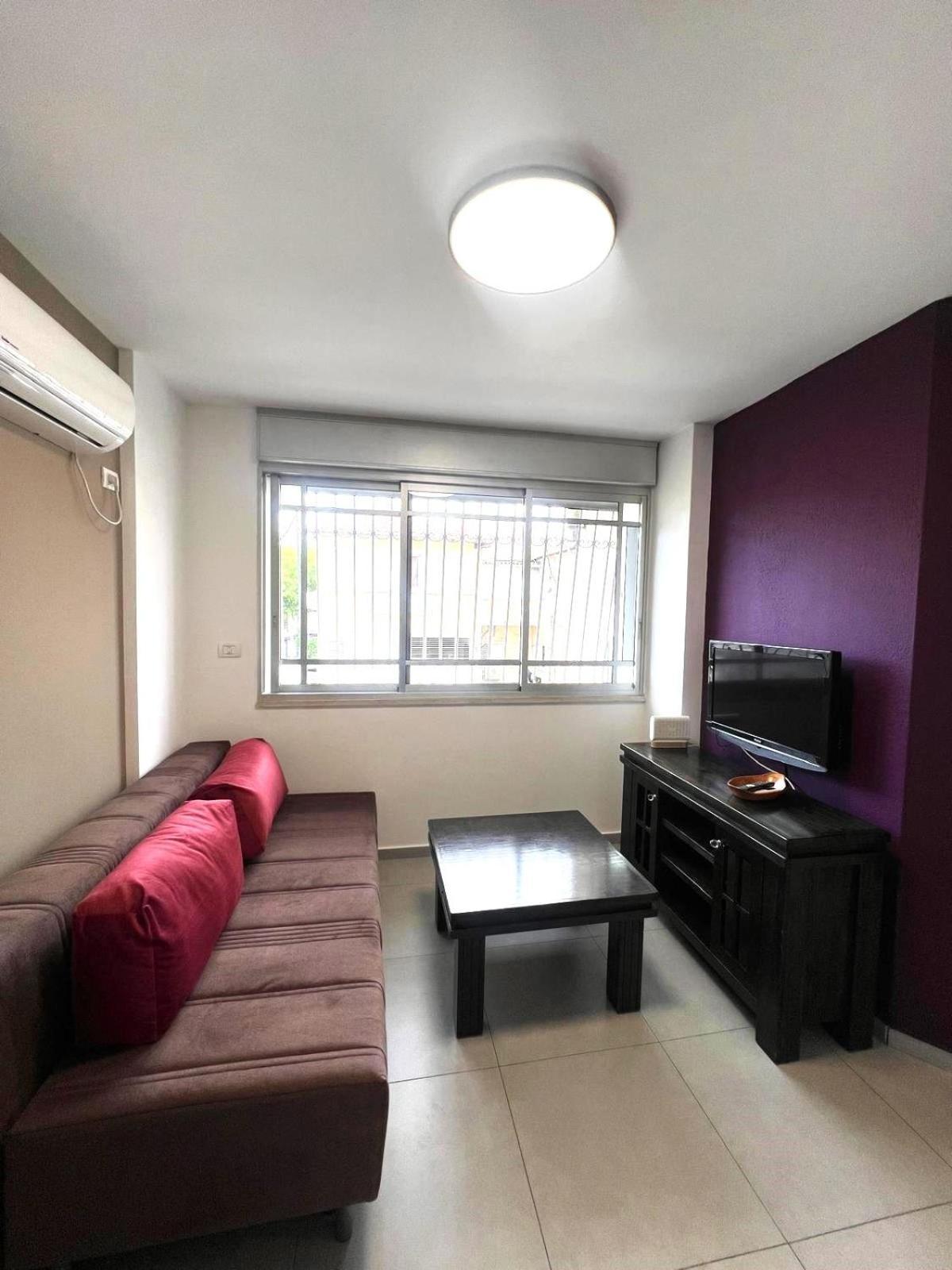 Apartments4You Maria Бат-Ям Экстерьер фото